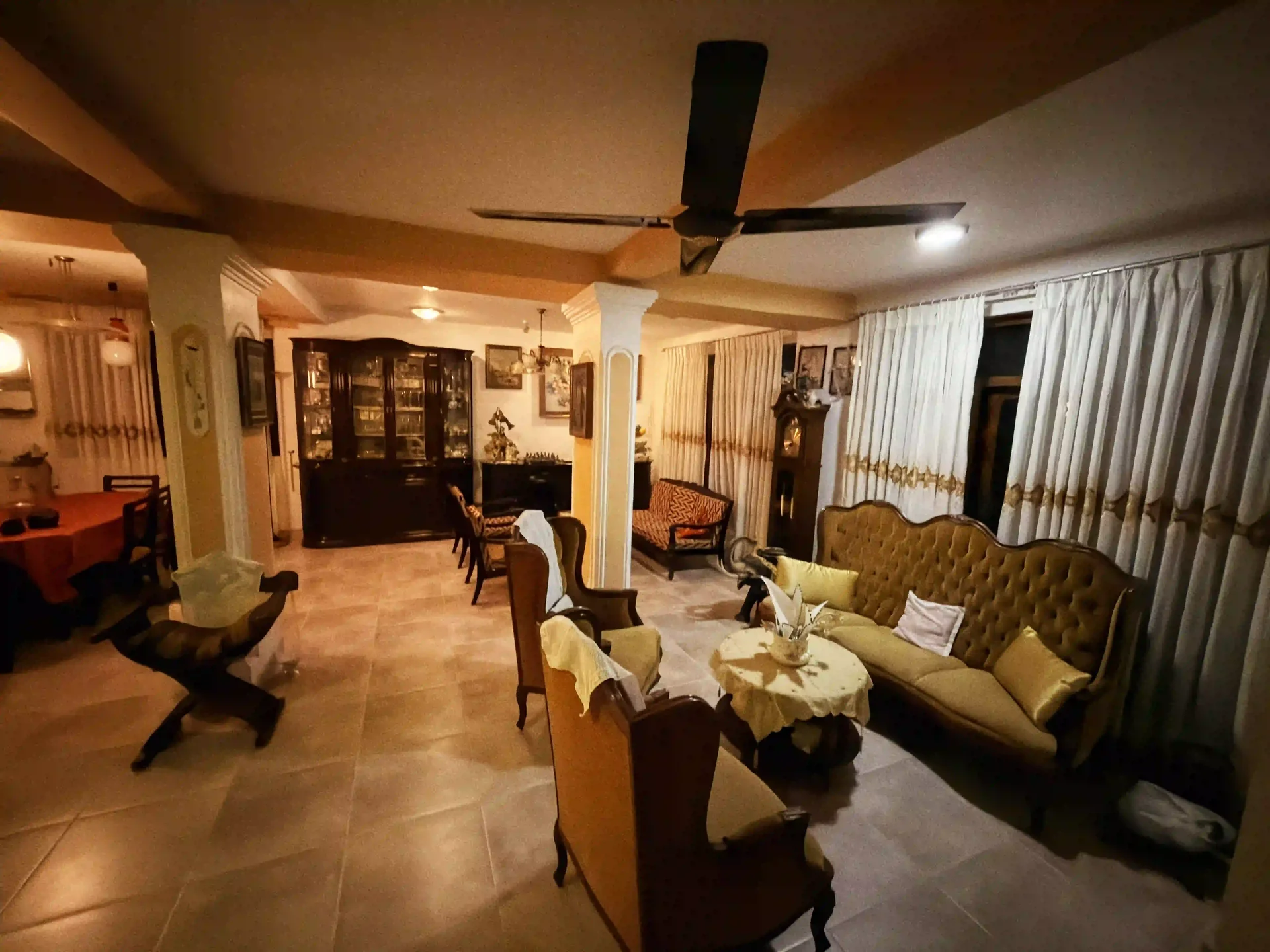 Apartment 01