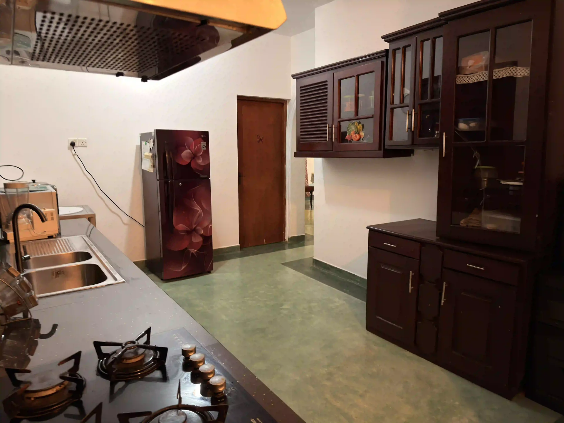 Apartment 02 - Main 3